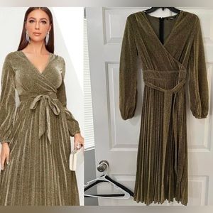 EUC Shein gold metallic pleated dress
